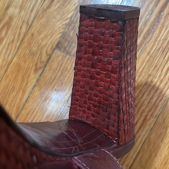 Burgundy Leather Neosens Platform Heels - Picture 10 of 15